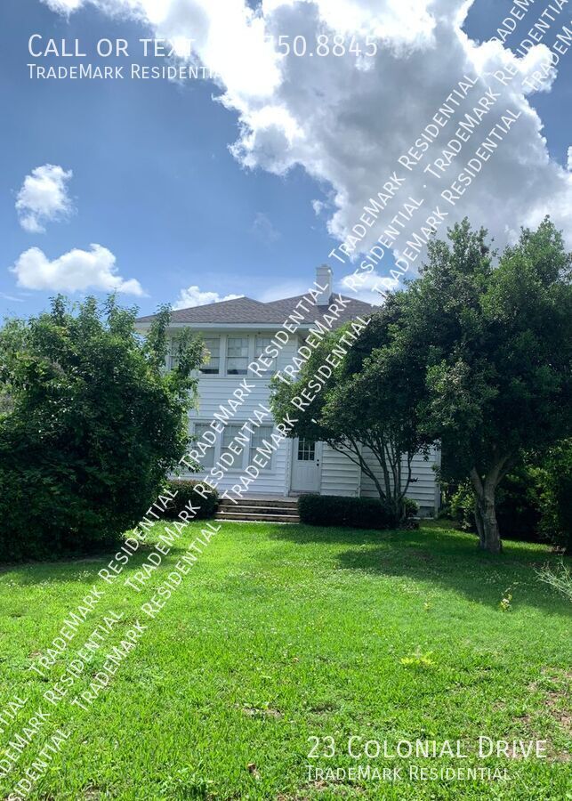 Building Photo - 23 Colonial Dr