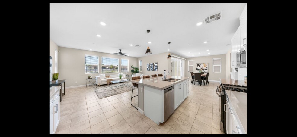 Building Photo - 1623 Carol Lee Ln