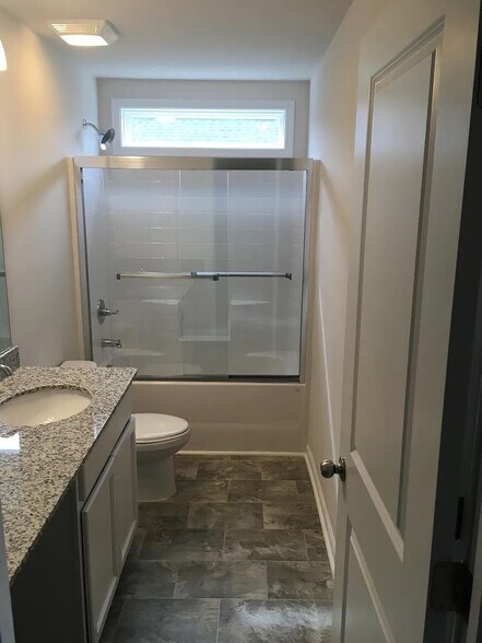 Building Photo - Room in Single Family Home on Dover Ct