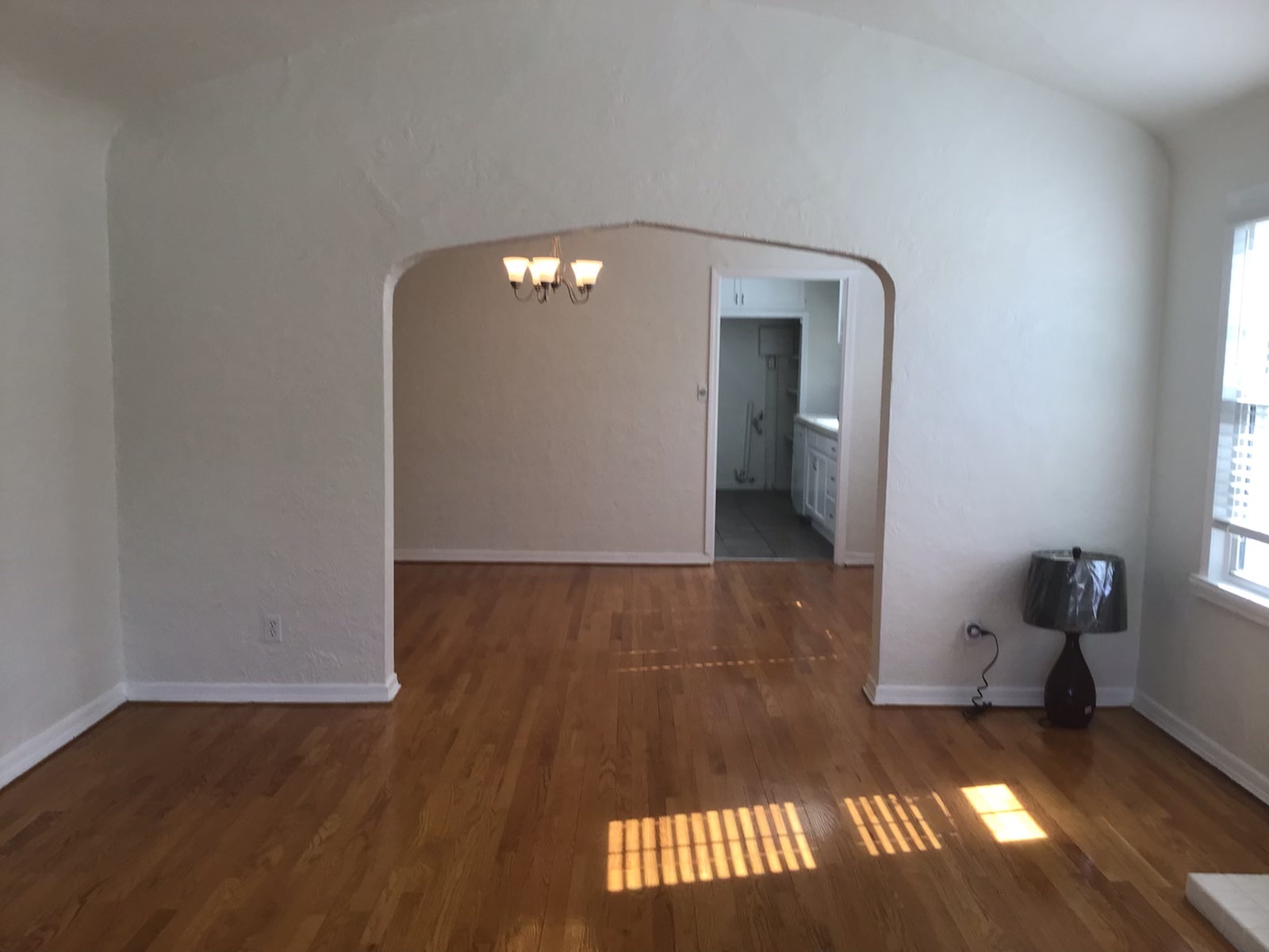 Building Photo - 448 N Alta Vista Blvd