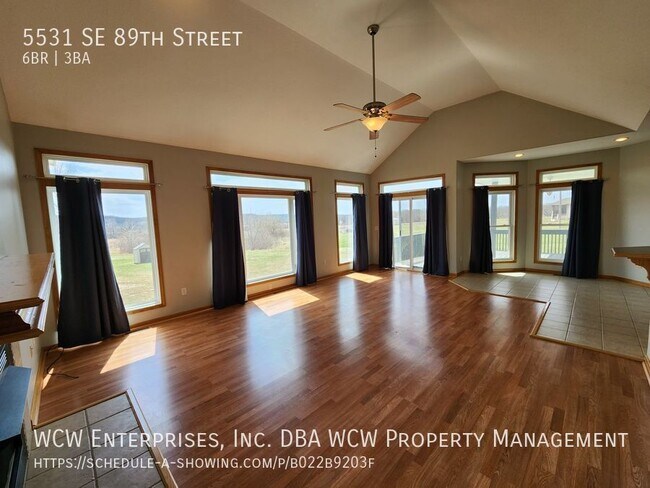 Building Photo - 5531 SE 89th St