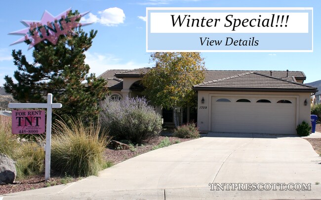 Building Photo - Home in Cliff Rose HOA ~ Winter Special!!