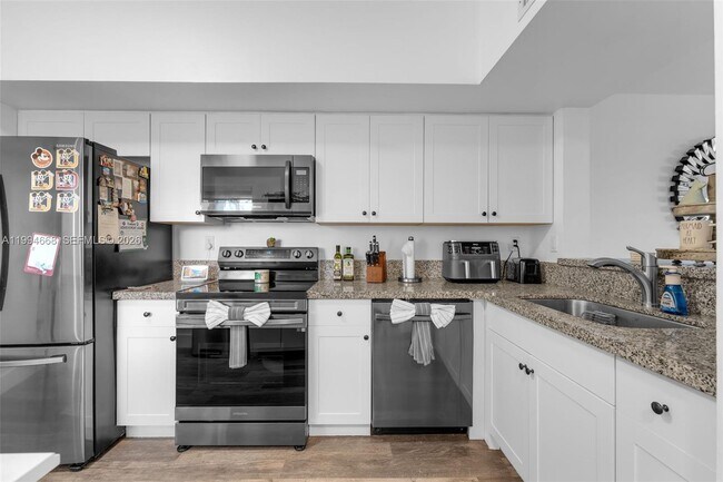 Building Photo - 11876 SW 98th Terrace