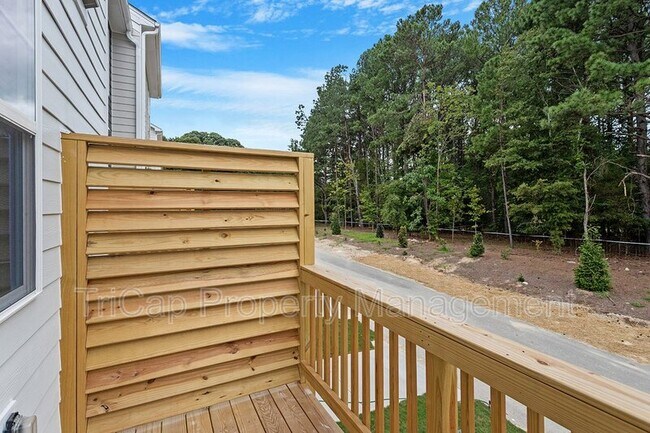 Building Photo - 328 Hemley Trl