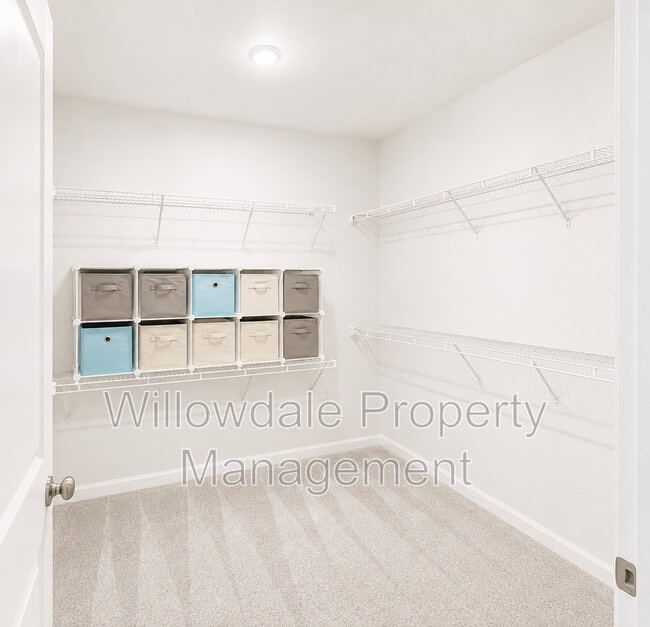 Building Photo - 208 Daisy Grove Ln