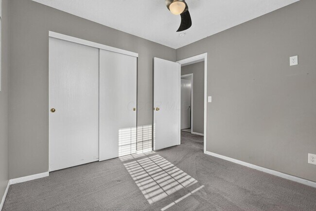 Building Photo - 9166 Windy Creek Dr