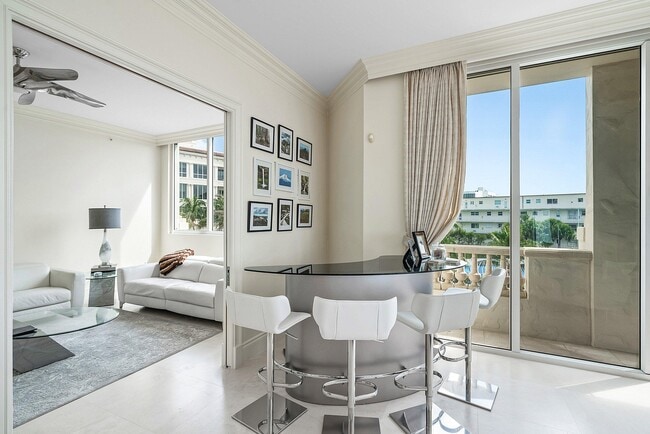 Building Photo - 3000 S Ocean Blvd