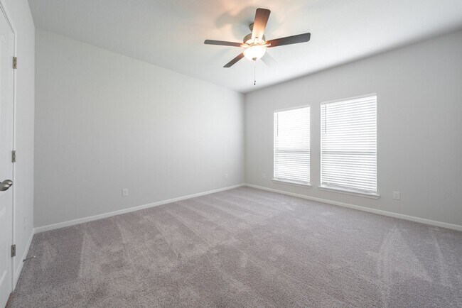 Building Photo - 4-Bedroom Temple Rental Near VA, Baylor Scott & White & Parks