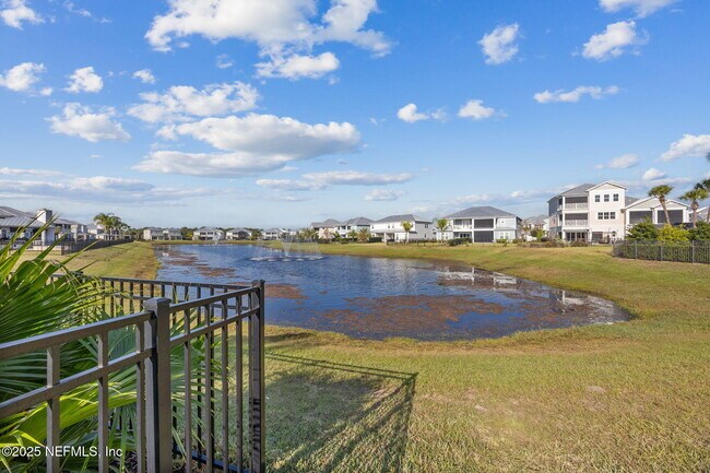Building Photo - 290 RUM RUNNER Way