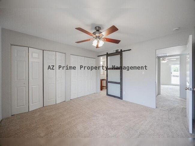 Building Photo - 4922 N 42nd Way