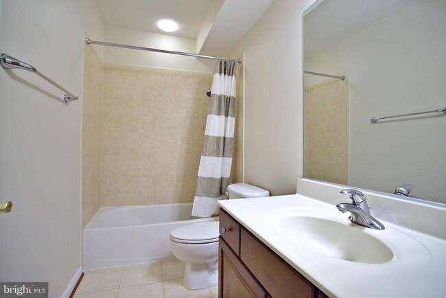 Building Photo - 4539 Whittemore Pl