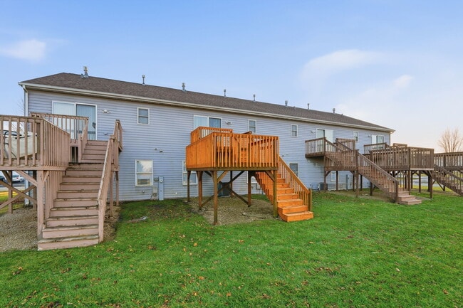 Building Photo - 1275 Penny Ln