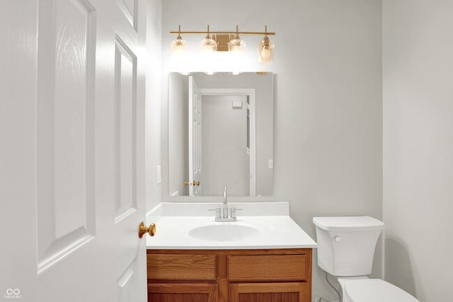 Building Photo - 5761 Cantigny Way S