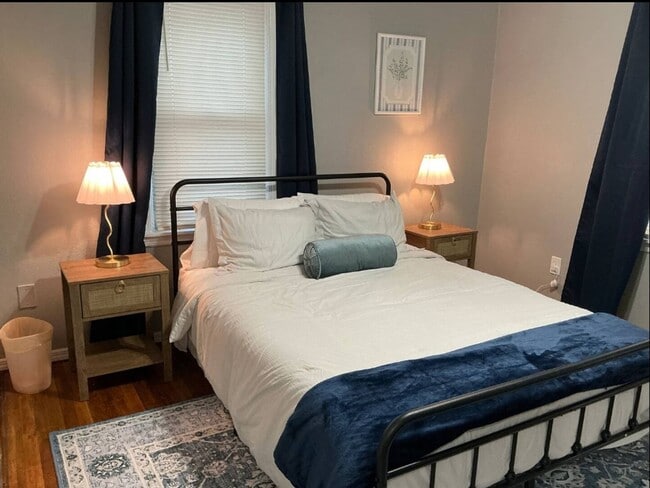 Building Photo - Rental in Midwest City