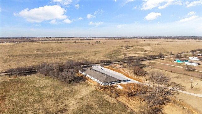 Building Photo - 8092 County Rd 604