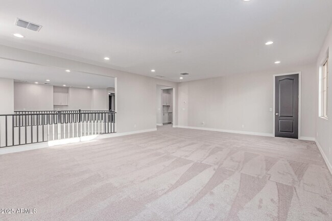 Building Photo - 19016 E Alfalfa Dr