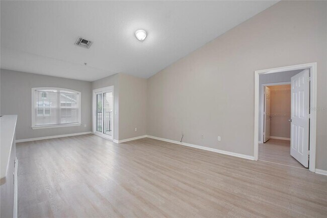 Building Photo - 6548 Swissco Dr