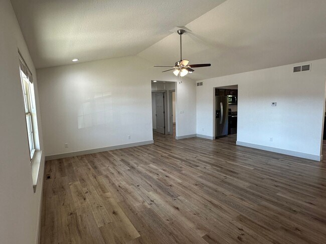 Building Photo - Now LEASING in Summit Pass! Available May 18, 2026!