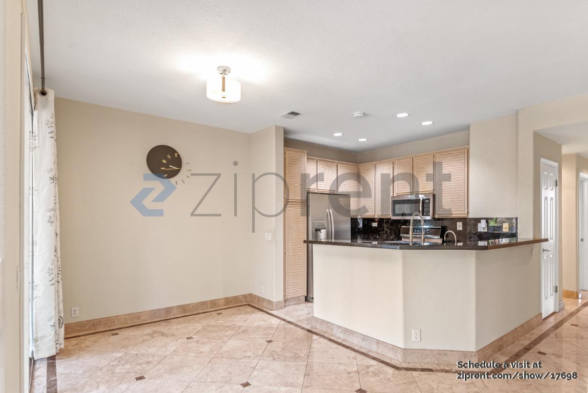 Building Photo - 445 Milan Dr