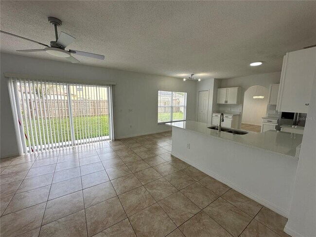 Building Photo - 747 Pelican Ct