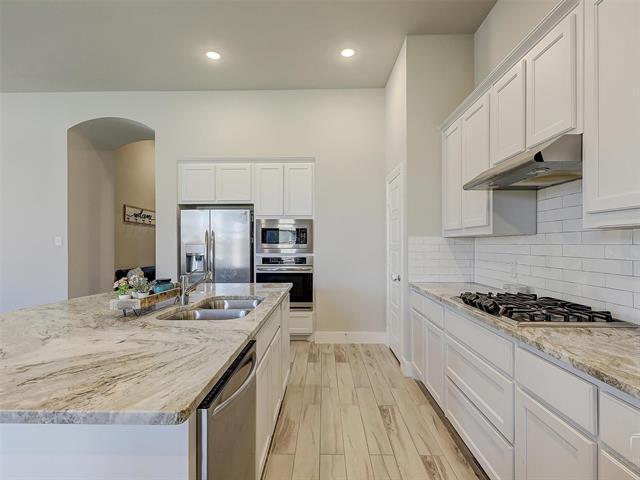 Building Photo - 1213 Thrasher Dr