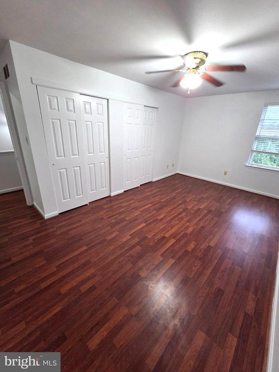 Building Photo - 1146 Oxford Cir