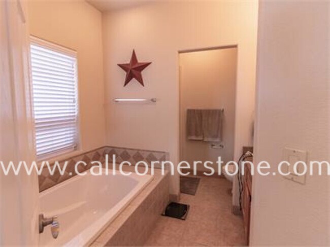 Building Photo - 5469 Prominence Point - 1