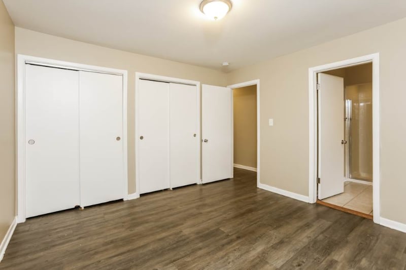 Building Photo - 1462 Deerfield Rd