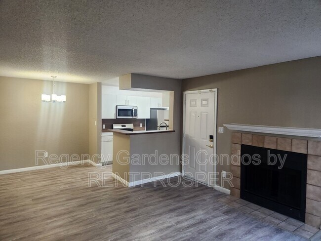 Building Photo - 5540 Devonbriar Way