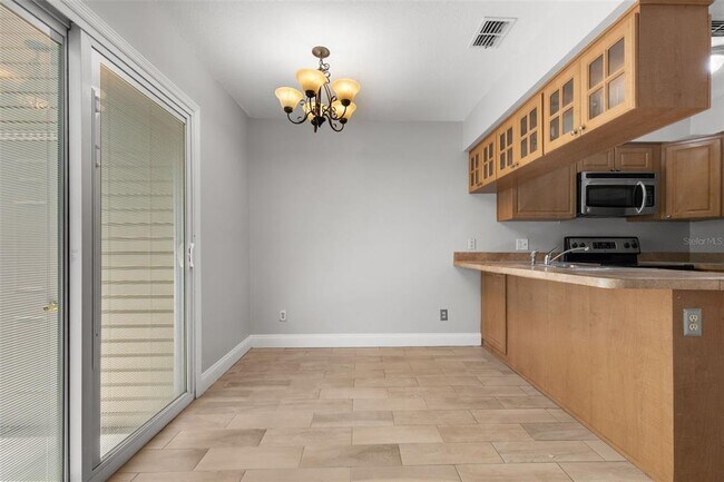 Building Photo - 5709 Dalden Dr