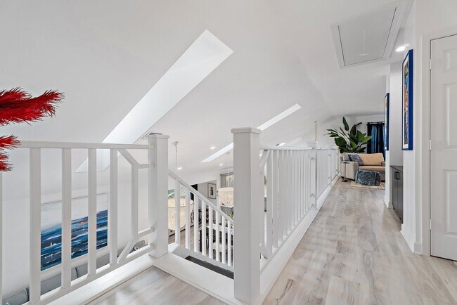 Building Photo - 4161 S US Hwy 1