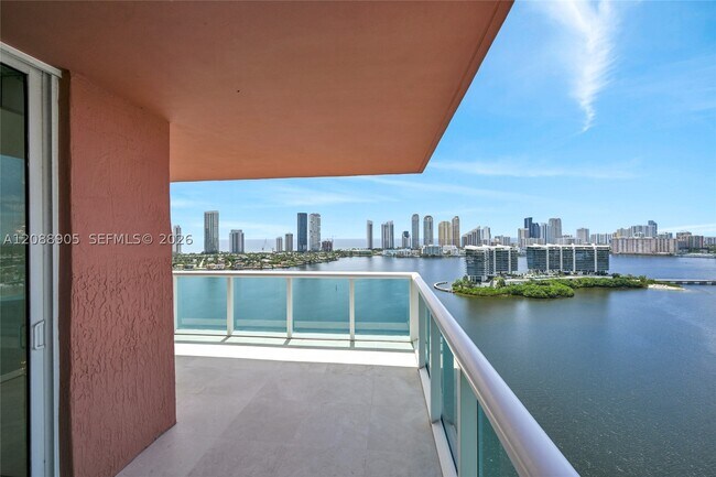 Building Photo - 3370 Hidden Bay Dr