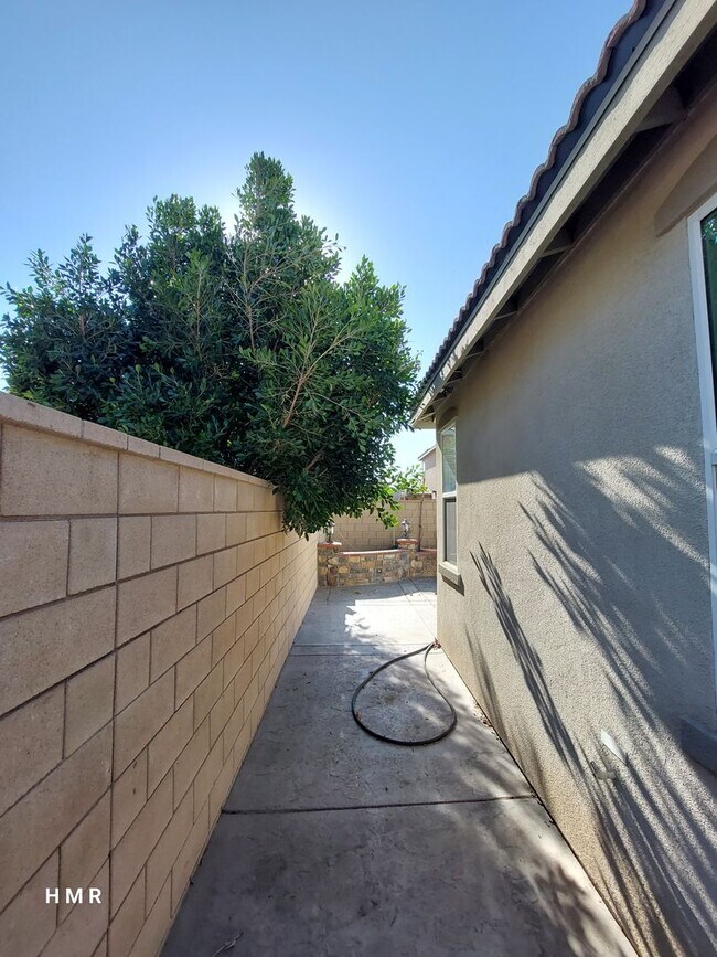 Building Photo - 13143 Chatham Dr