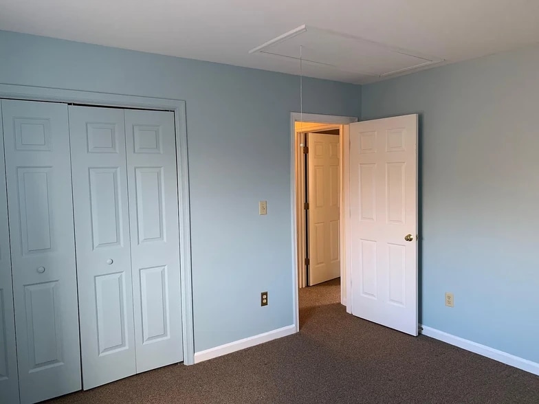 Building Photo - 1012 Amber Ridge Rd