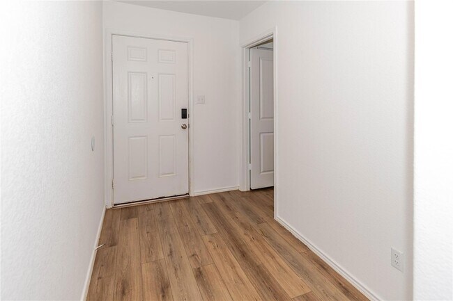 Building Photo - 1129 Catfish Ln