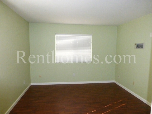 Building Photo - Mira Mesa, 10272 Black Mountain Road #161 ...