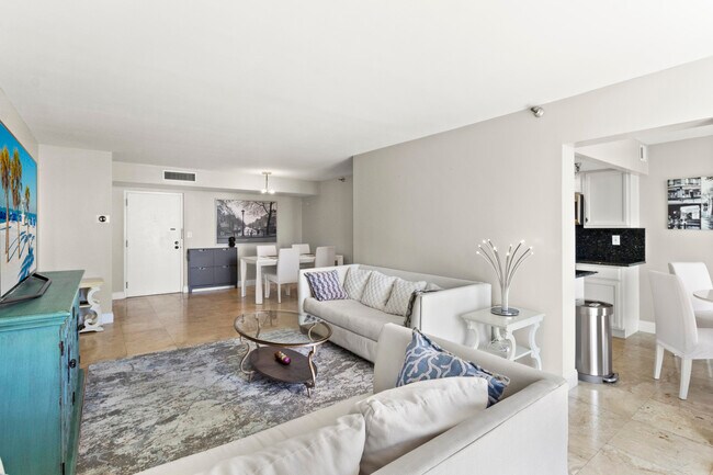 Building Photo - 290 174th St St