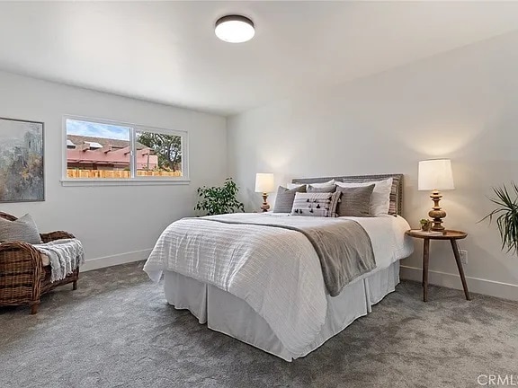 Building Photo - 243 Vista Ct