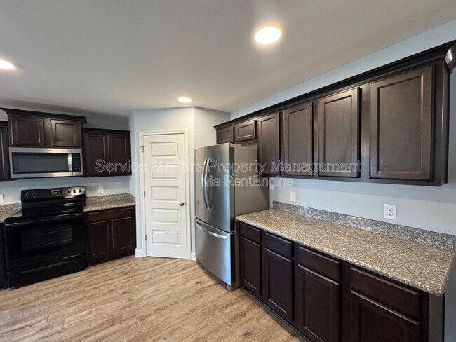 Building Photo - 5620 Blue Sky Ct