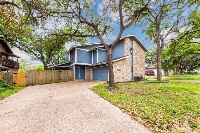 Building Photo - 8501 Fathom Cir
