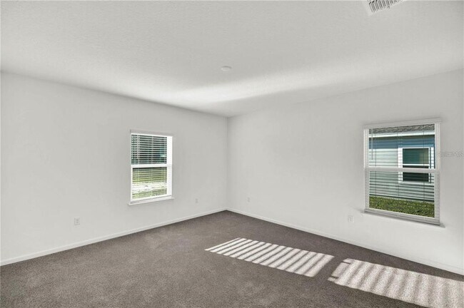 Building Photo - 4425 NW 14th Lp
