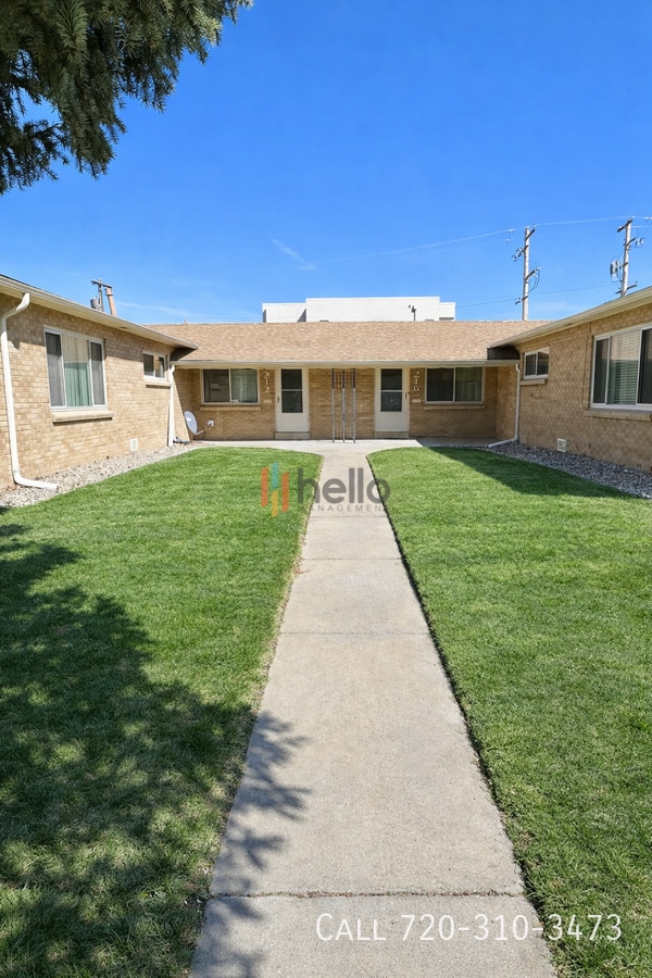 Building Photo - 208 S Ammons St