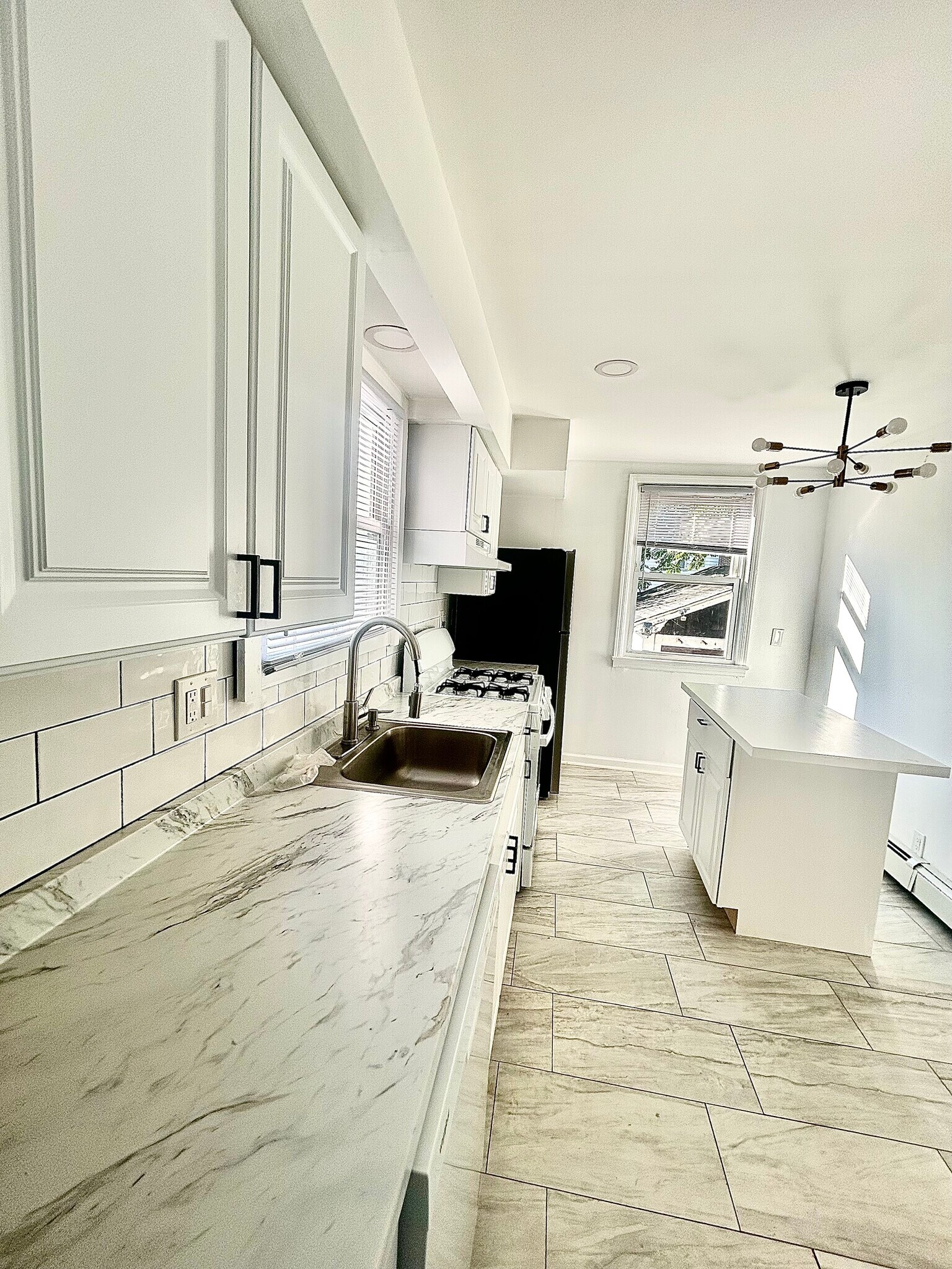 Kitchen - 205 N 16th St