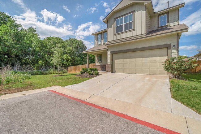 Building Photo - 1300 Anhalt Dr