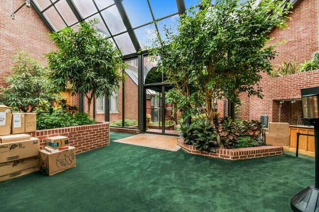 Building Photo - 1080 Wisconsin Ave NW