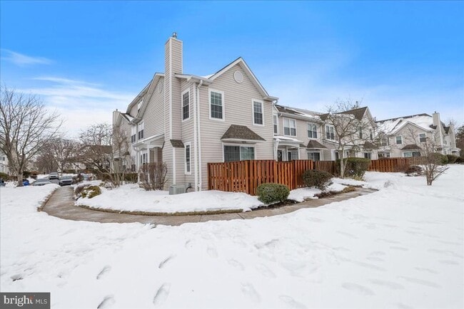 Building Photo - 6306 Spruce Mill Dr