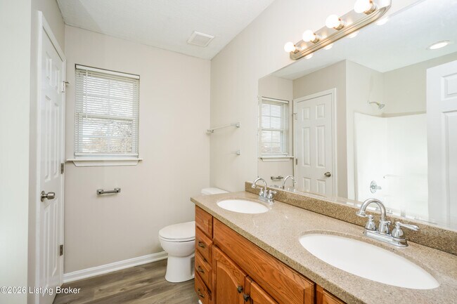 Building Photo - 7401 Hassock Dr