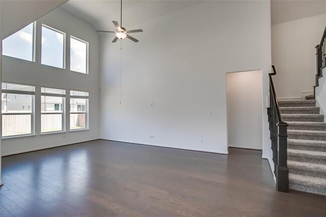 Building Photo - 220 Berean Ln