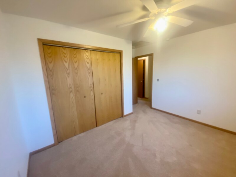 Building Photo - 205 E Bengal Dr