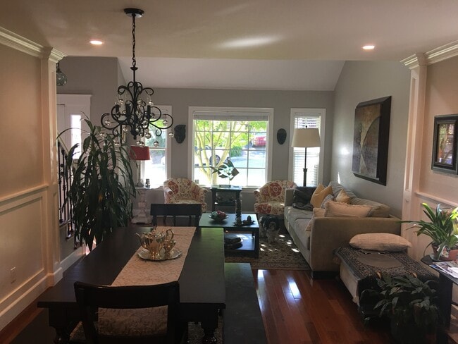 Building Photo - 5841 Charter Oaks Dr